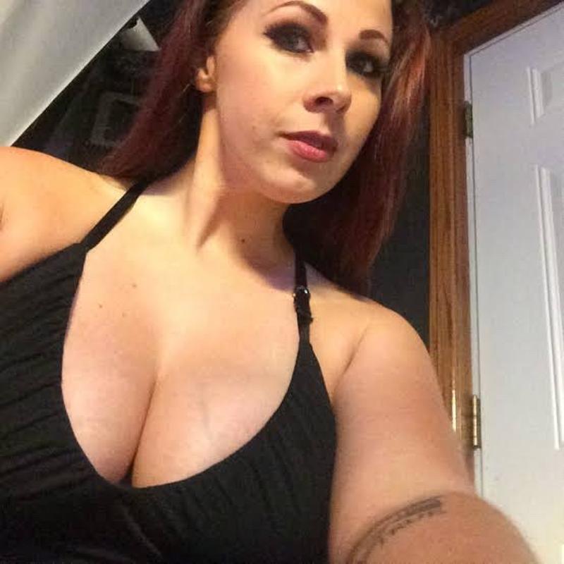 I’m available damn horny want to fuck available for both incall and outcall