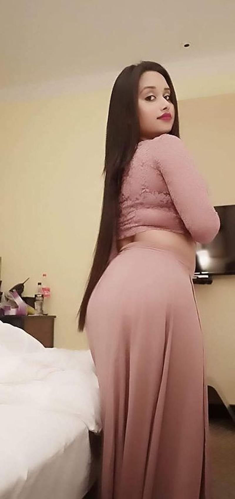 Escorts Service In Saket Delhi 9958018831