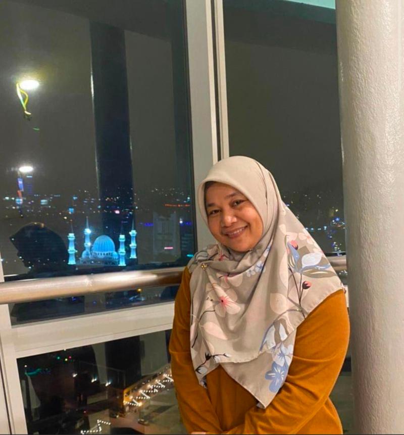 MALAYSIA SUGAR MUMMY READY TO PAY YOU 6000RM PER NIGHT