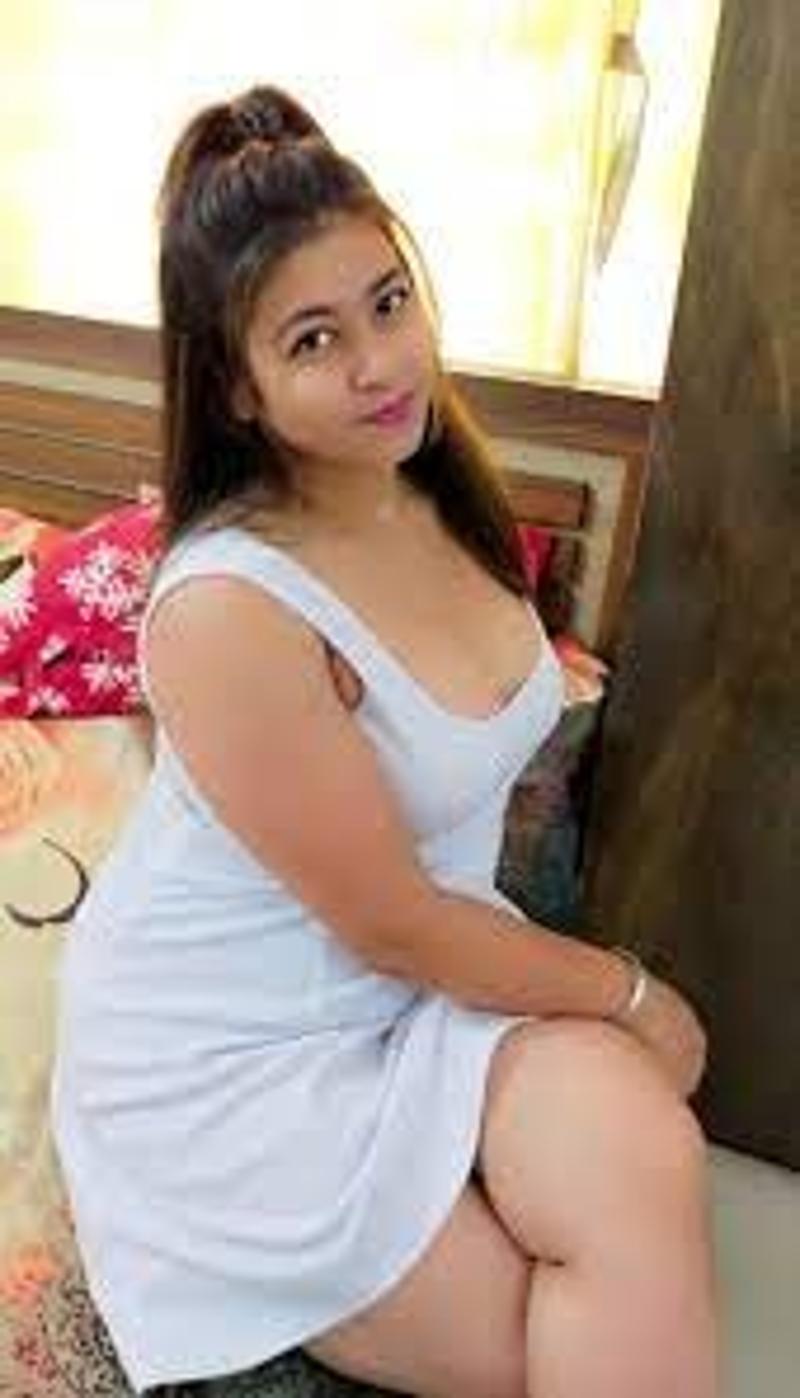 Low rate book Call girls in Rajouri Garden Delhi. Call Us | 8527673949