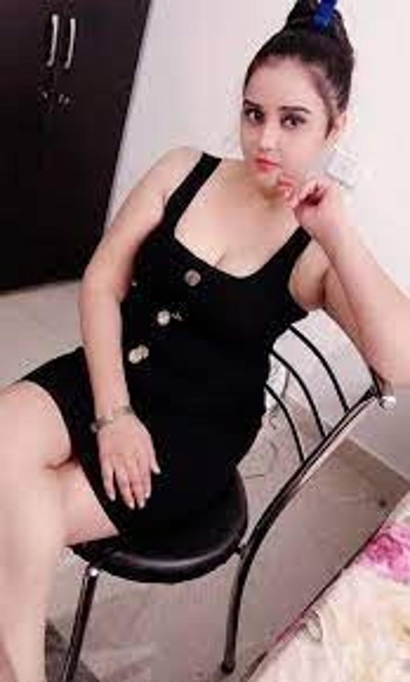 Low rate book Call girls in Bharat Nagar Delhi. Call Us | 8527673949