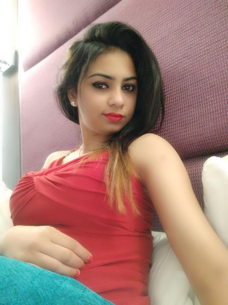 Shahdara, (-DELHI ) +91-9958018831 (=)CHEAP Call Girls in Escorts ServiCe