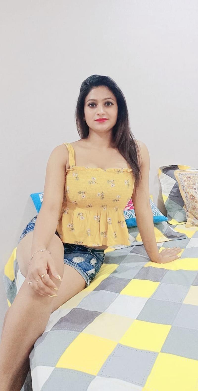 Call Girls in IIT 9958018831 Independent Escort In Delhi,NCR