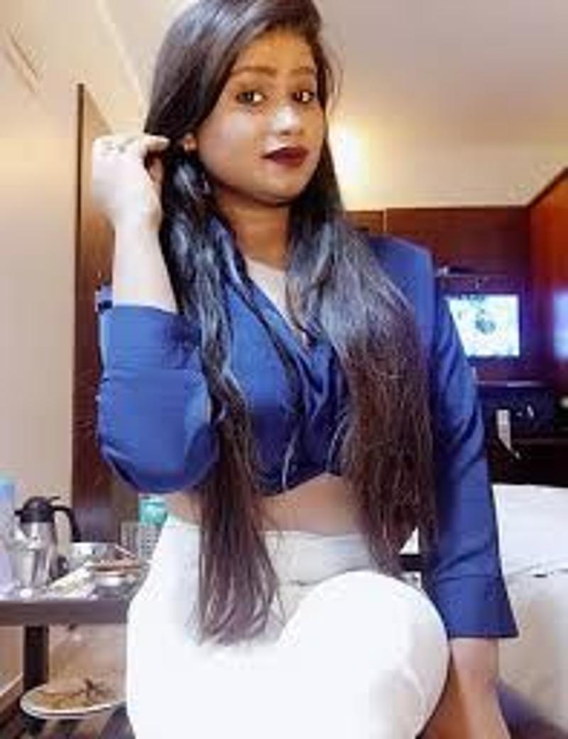 Call Girls In Aram Bagh 9667753798 Escorts ServiCe In Delhi NCR