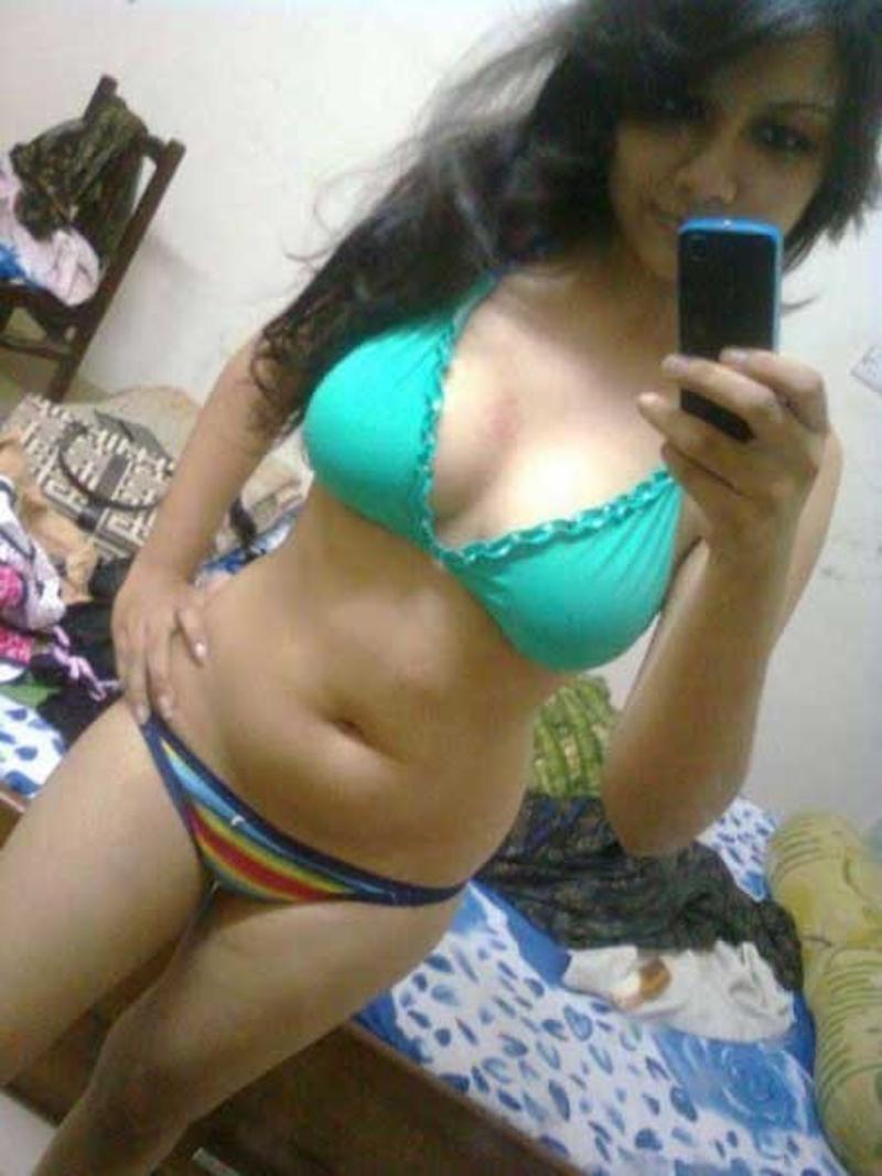 College Call Girls in Mahavir Enclave +919958018831