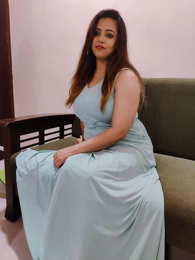 Escorts Service In Udyog Bhawan 9958018831