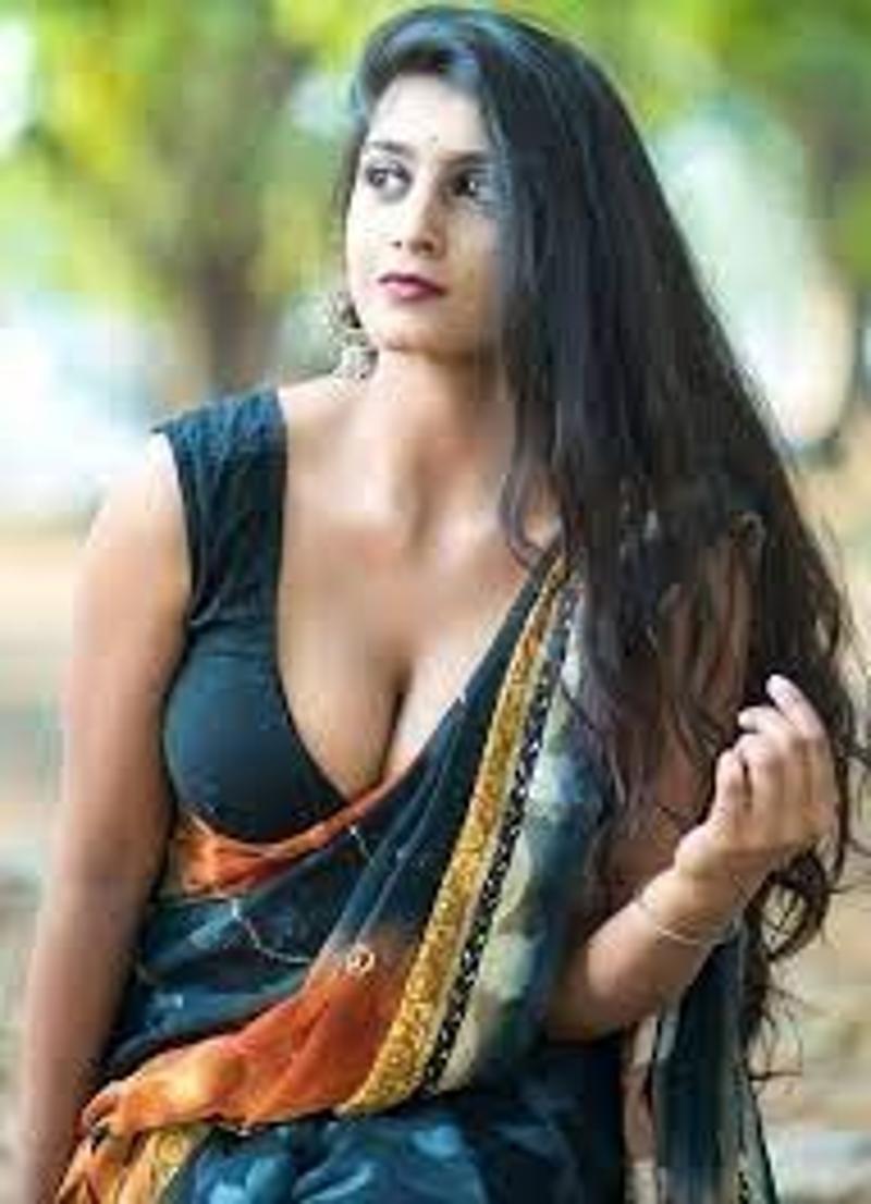 9958043915 Call Girls in Chhatarpur (Delhi) Escorts Service