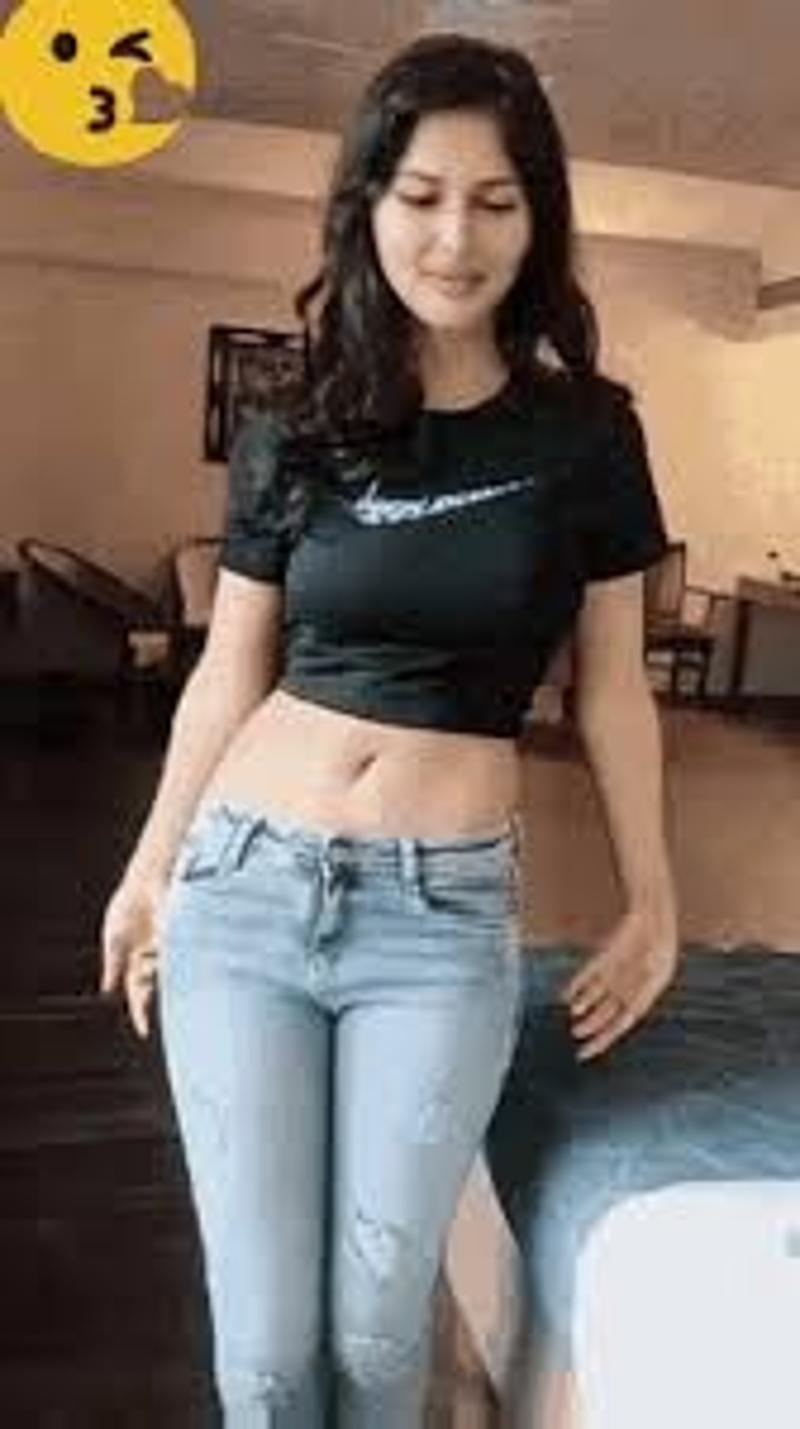 9958043915 Full Service (Cheap Rs) Call girls In Sainik Farm