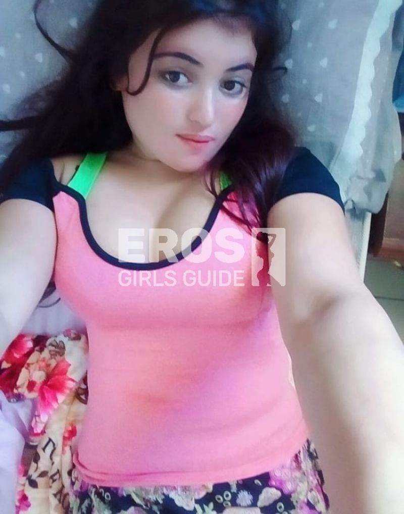 Call Girls in Gurgaon Near Taj City Centre 9958018831