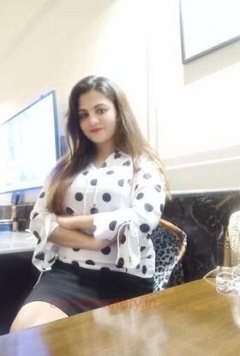 +91-9958018831 Low Rate Call Girls In Malviya Nagar Delhi NCR