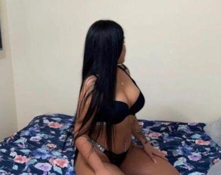  Playfull, Naughty Brunette In Town