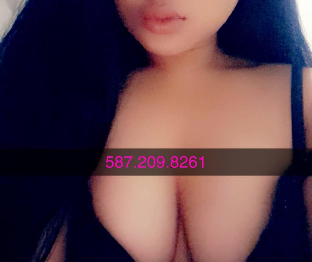 BONNYVILLE Upscale Beautiful Asian