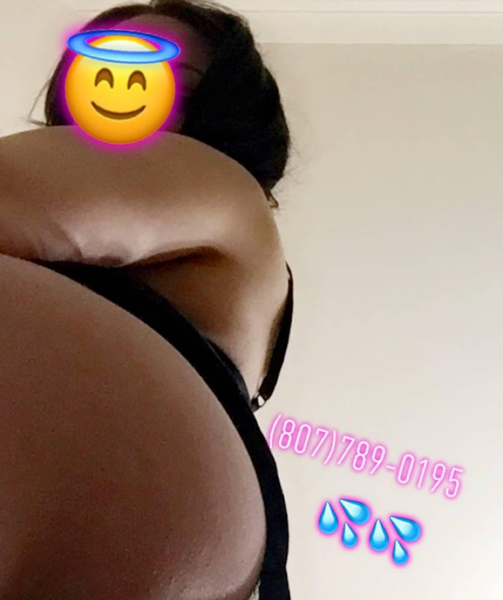 SEXY HISPANIC JUICY BOOTY DREAM GIRL DM ASAP